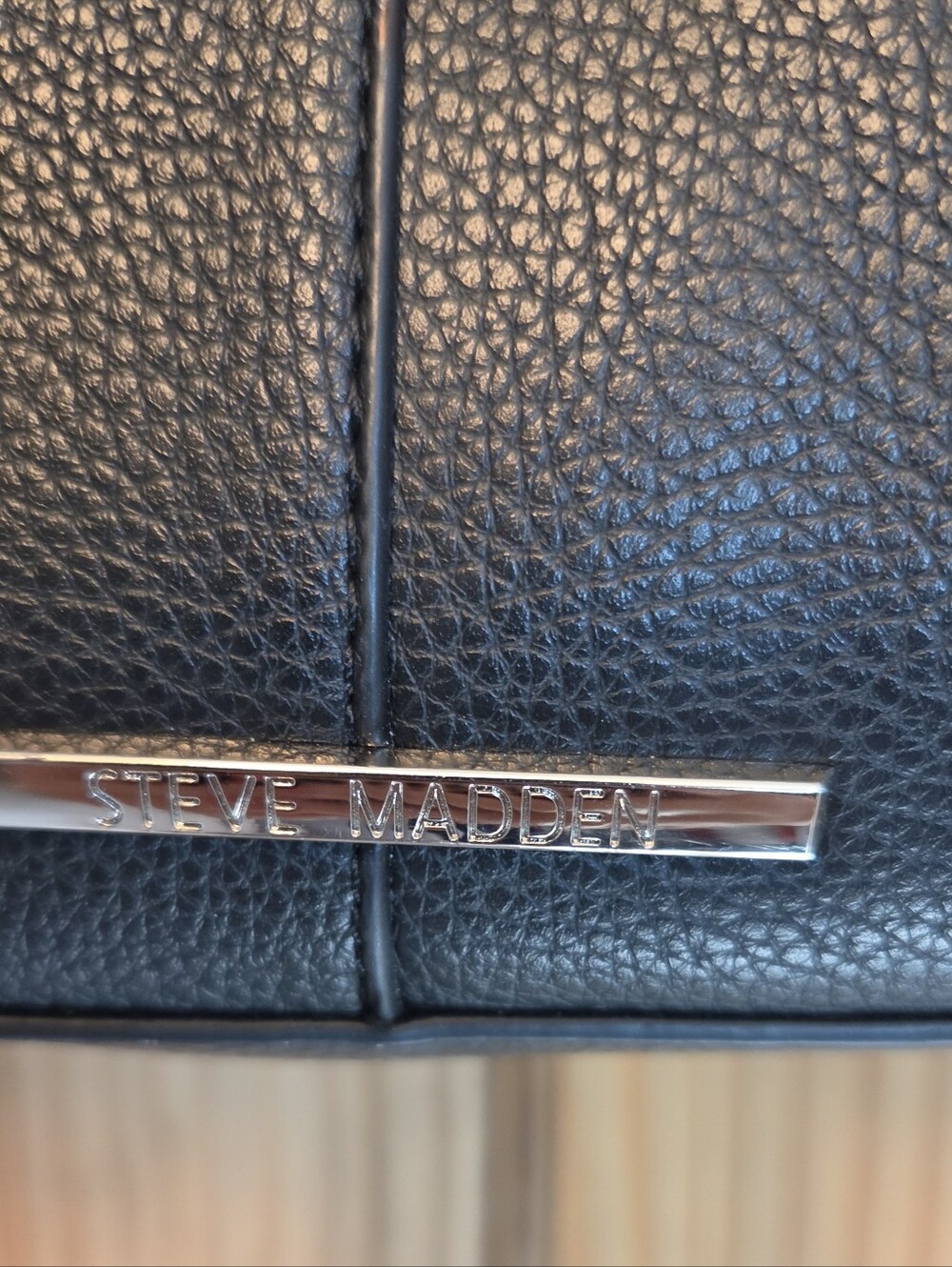 Steve Madden Crossbody Bag w/ Wallet - Picture 4 of 10